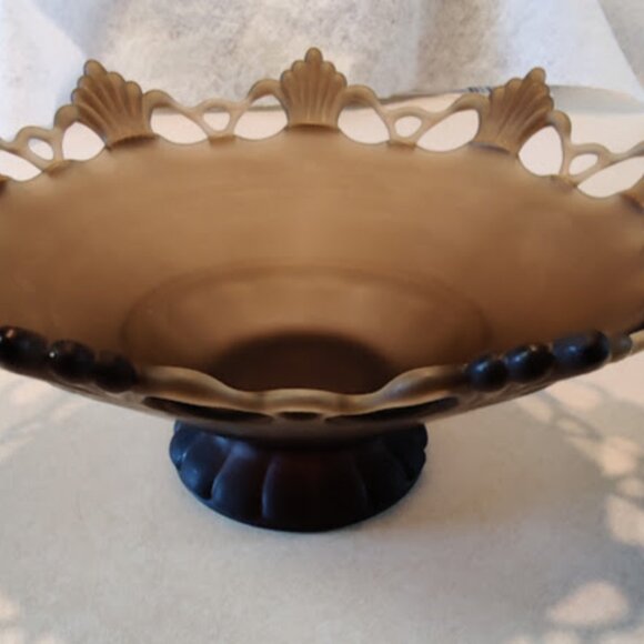 Westmoreland Brown Mist Satin Glass Lace Edge Centerpiece Bowl - Ring & Petal - Picture 4 of 12